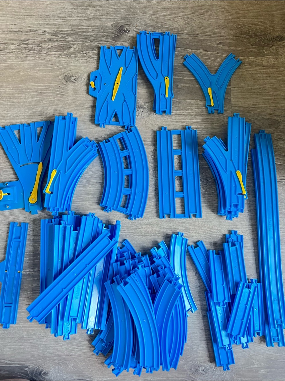 Thomas & Friends Bright Blue Train Track Pieces with Yellow Switches